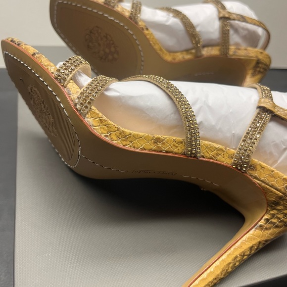 Vince Camuto Heels - Size: 6.5 - Brand new in box - Picture 3 of 13